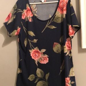 2XL classic t lularoe